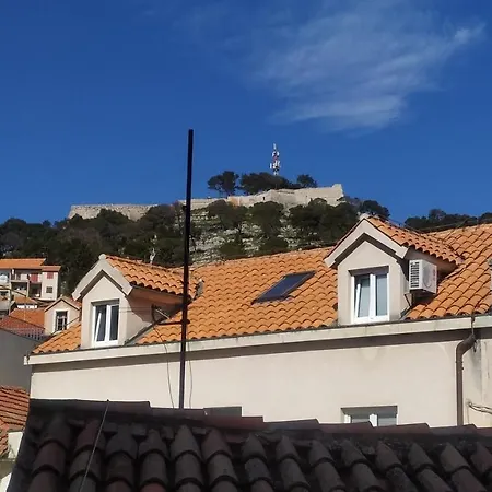 Charming Old Town Apartament