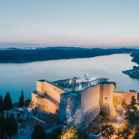 Apartament Charming Old Town